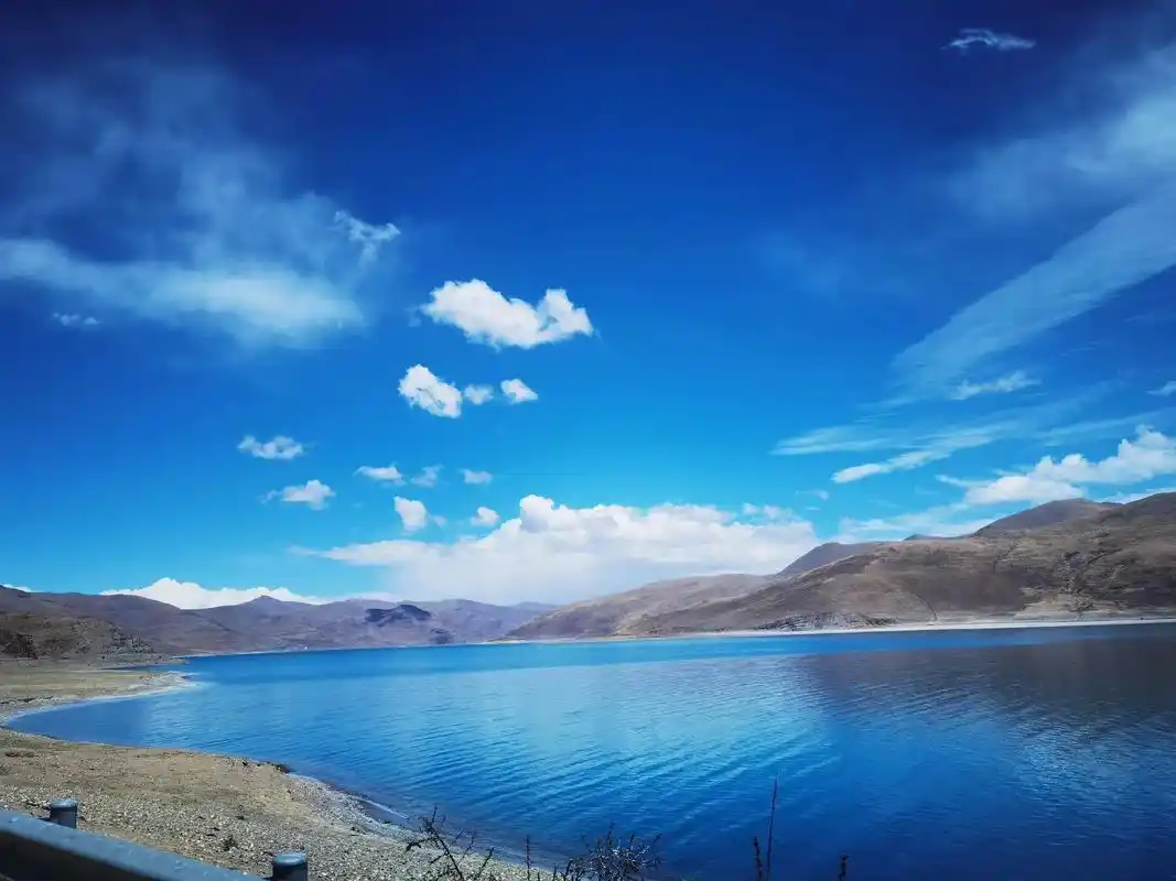 今日份的羊湖美景![呲牙][咖啡][玫瑰]