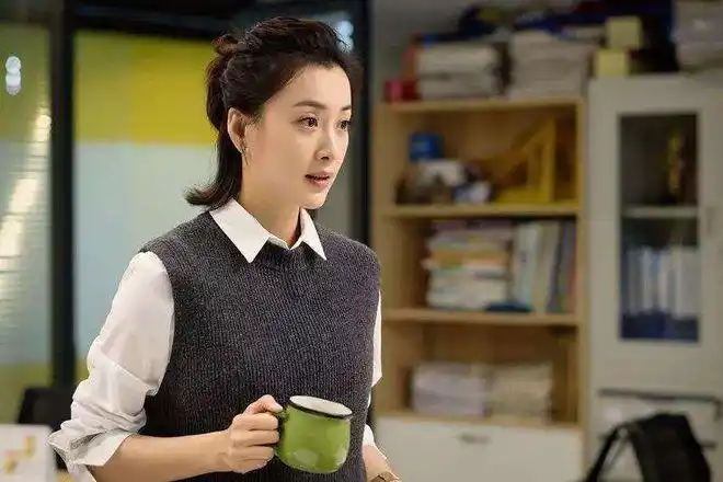 小欢喜中不可忽视的实力派曾饰演孙怡的母亲古装撞脸杨幂