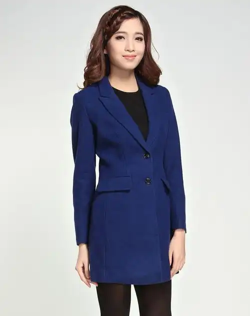 宝蓝色商务时尚长袖大衣