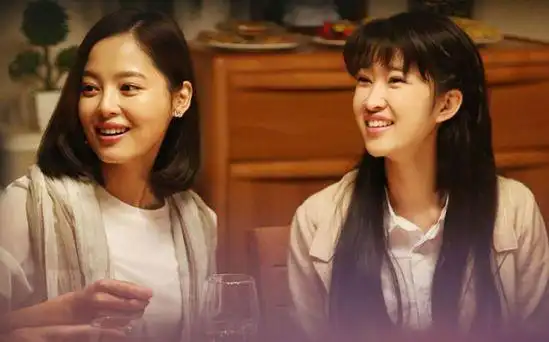 《拥抱星星的月亮》是由著名导演丁黑执导,一众新生代小鲜肉演员