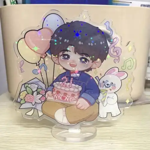 陈立农的生日限定立牌