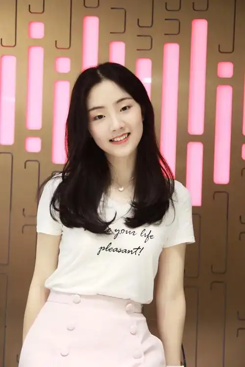 "优等生"郭沁探索音乐不止,"好声音学姐"坚持初心不变