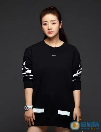 李佳璘大片写真