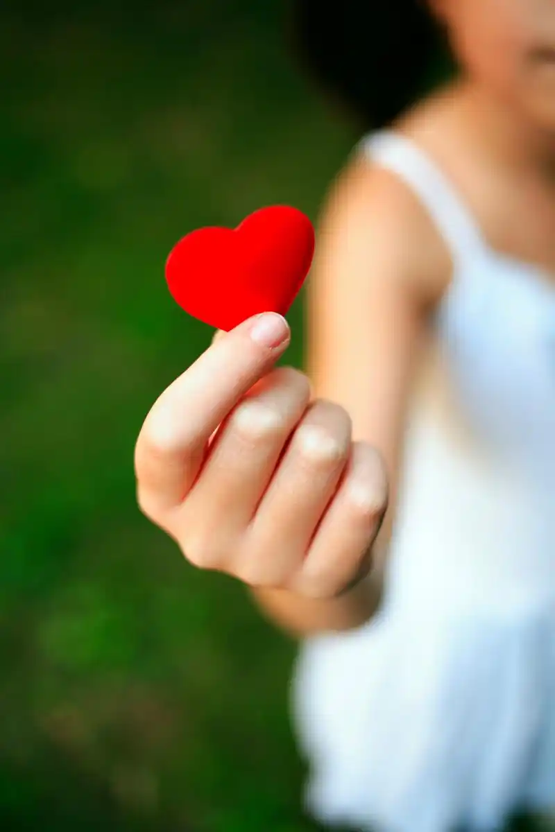 话说近日,在陕西考古博物馆推出的古代壁画展上,有一幅《舞女图》中