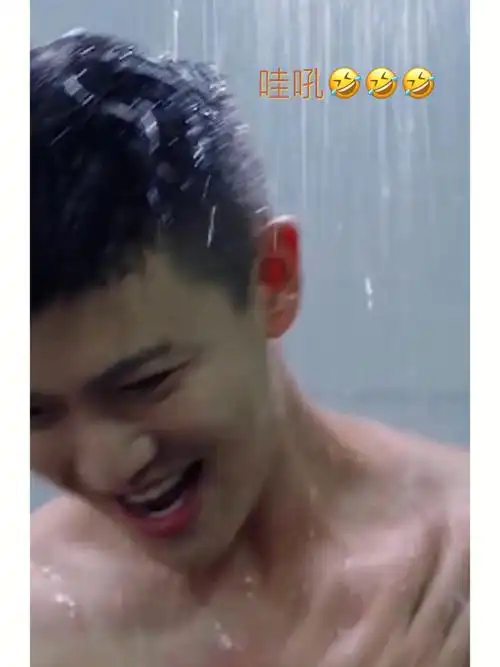 任嘉伦  #向全世界安利任嘉伦   没错,我们是惦记你的身子.哈哈哈