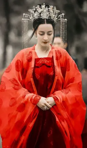 长歌行李长歌迪丽热巴