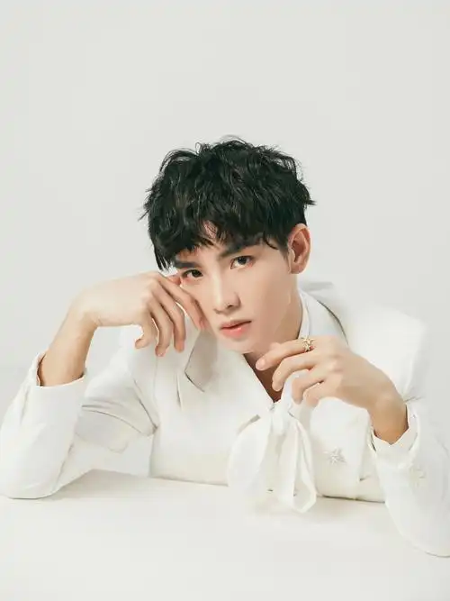 郑繁星日常许你一世繁华伴你璀璨如星②