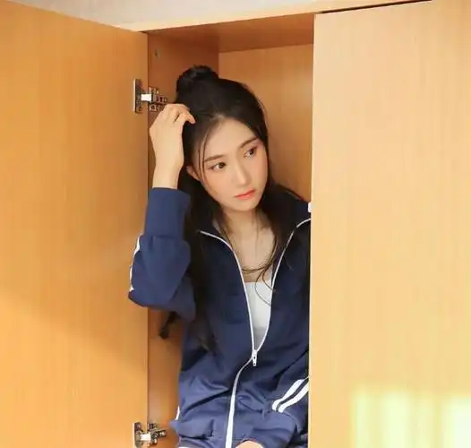 元气少女丸子头运动服,俏皮可爱|写真_网易订阅