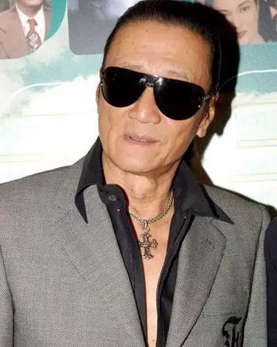 p>谢贤(patrick tse),1936年8月9日出生于中国香港,祖籍广东番禺