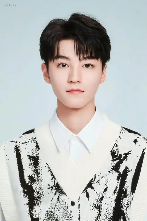 王俊凯2024凯启甲辰##王俊凯味全乳品代言人##王俊凯 猫人品牌代言人