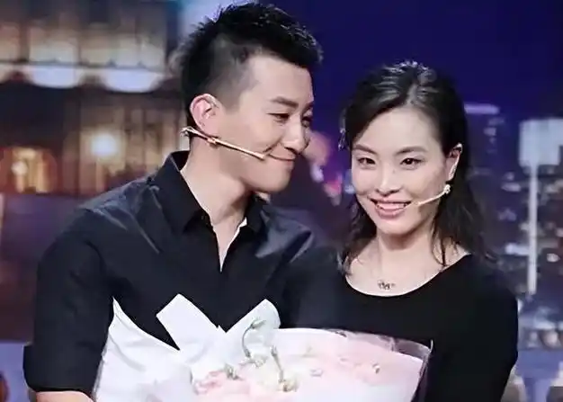 事实证明,拒嫁百亿豪门的吴敏霞,幸福完全不输郭晶晶.