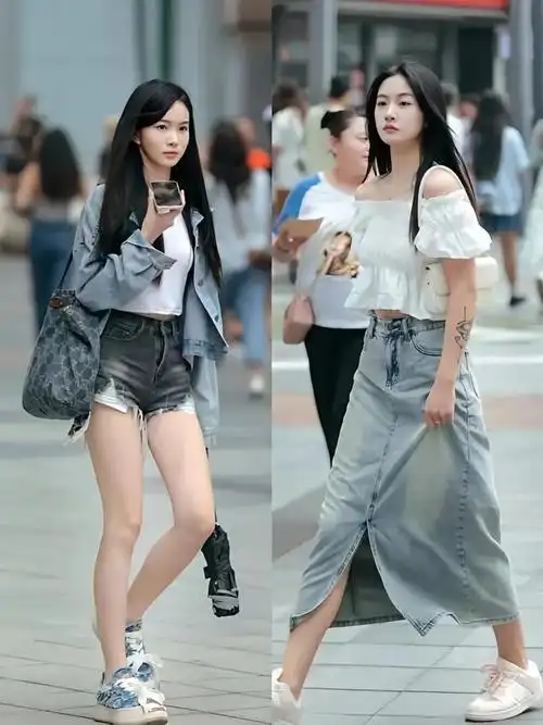 重庆女性的时尚街拍:小背心,超短裙,高跟鞋,展现时尚与自信!