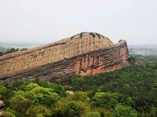龟峰风景名胜区