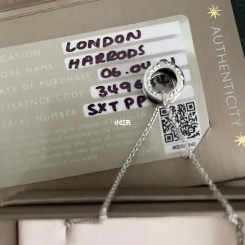 339990～宝格丽慈善款黑陶瓷弹簧项链 值得拥有 每买一条都可以捐助