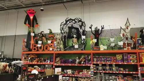 其它 南瓜笑,鬼来到(美国游记之九) 写美篇这是沃尔玛店里一景.