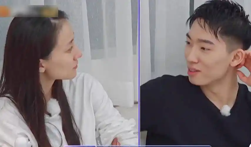 张豆豆又在"胡思乱想",于家翊高情商安慰:我不会放弃追求你_女生_时候