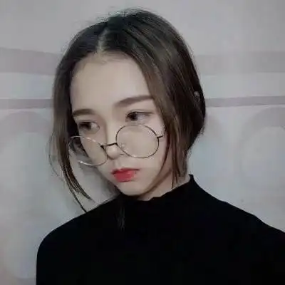 相关标签 超酷清纯气质成熟眼镜控 内容简介 一组女生戴眼镜头像2021