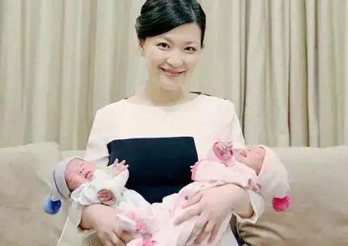 上海这些知名女主持人小孩都这么大啦!