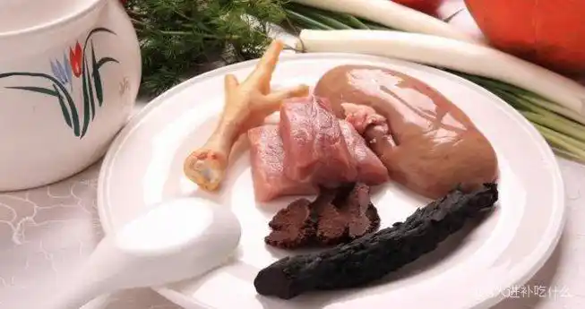 男人进补吃什么(男人吃什么大补) - 综合百科 - 绿润百科