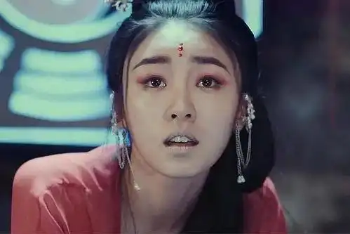 电视剧《聊斋先生》中的婴宁扮演者是演员胡静,最近在热播电视剧