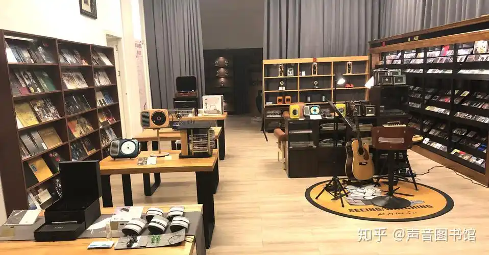 东莞这家唱片店不仅有唱片还有音频硬件体验