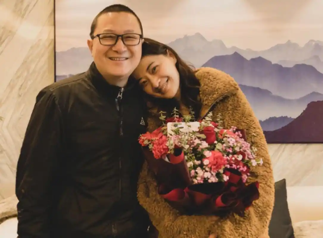 在很多人的认知中,曾剑身上最大的标签是"梅婷的老公".