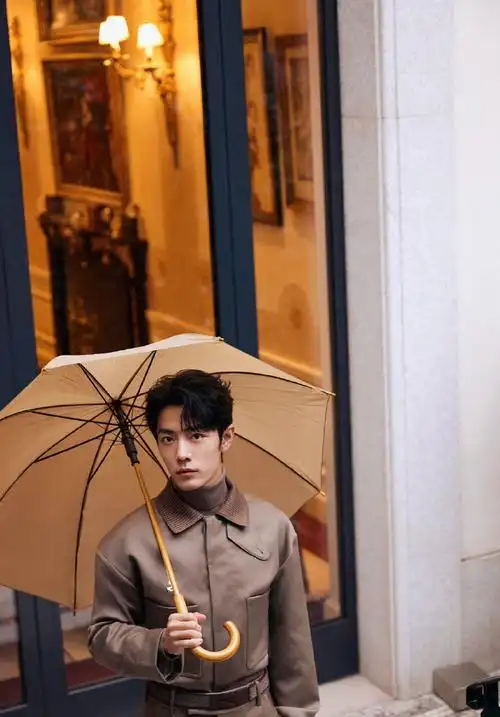 肖战米兰时装周造型出图