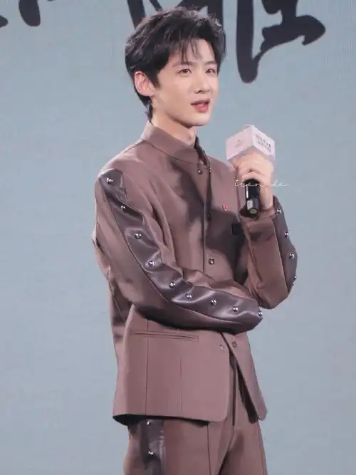 白敬亭遇见华邑酒店##白敬亭李沐风