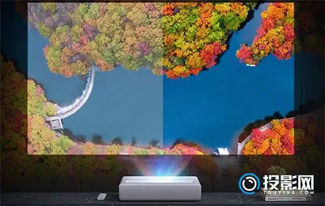 米家全色激光影院和坚果o1pro哪个好多角度对比两者区别