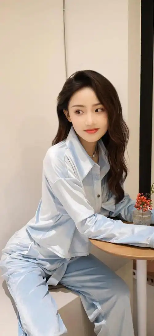 清新靓丽的邻家女孩吴佳怡超高清写真图集