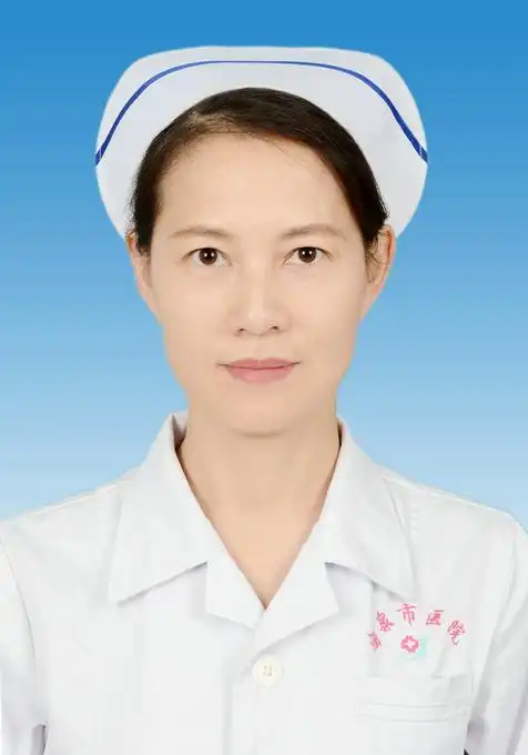 曹桂英,女,汉族,甘肃酒泉人,本科学历,中共党员,泌尿外科护士长,副