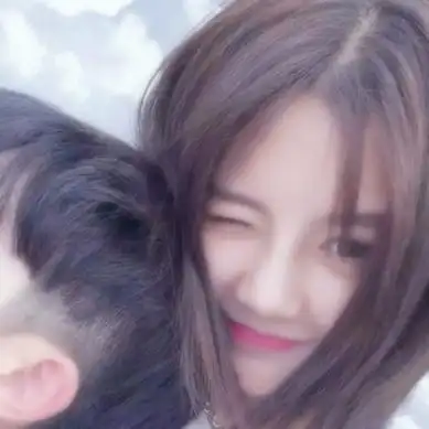 情侣图像2019最新一对 恩爱呐_情侣头像_美头网