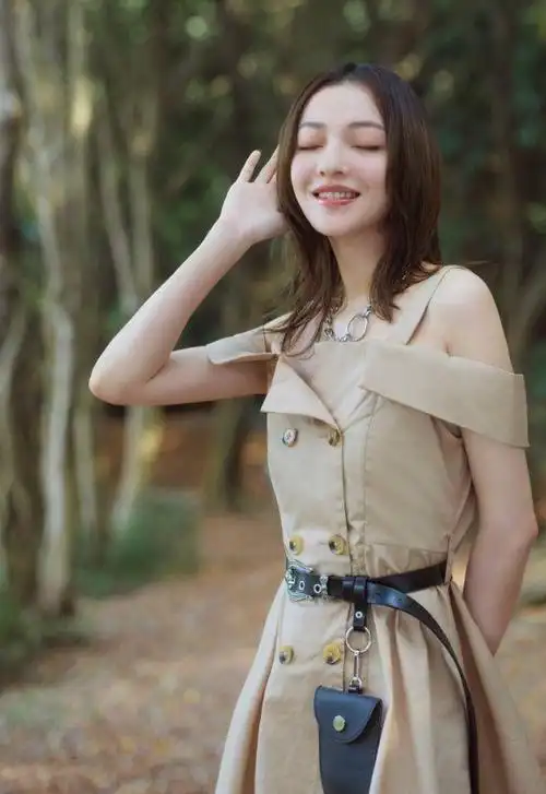 逆龄少女张韶涵,清新甜美有活力,满满少女感