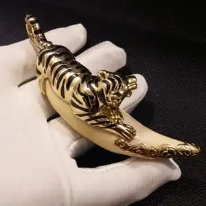 老虎爪吊坠图片