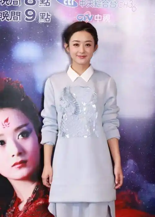 赵丽颖产后复出就去了片场,开始新的作品拍摄.