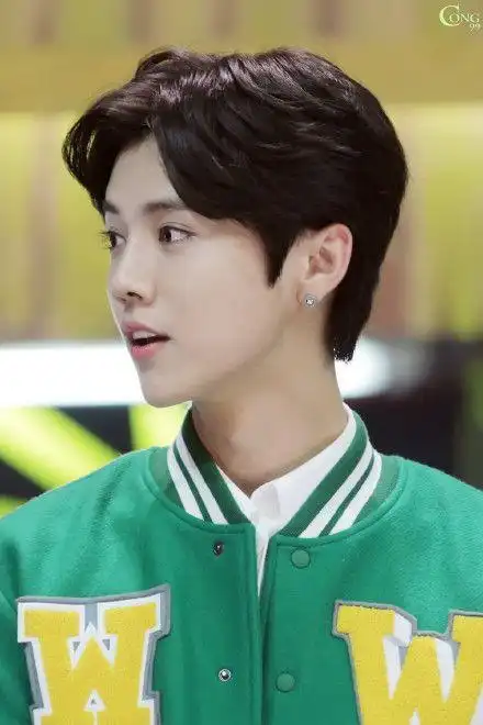 鹿晗##鹿晗快乐大本营# 八分薄荷?加.