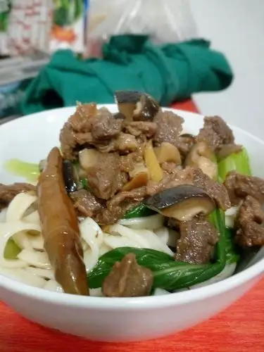 牛肉香菇面图片大全