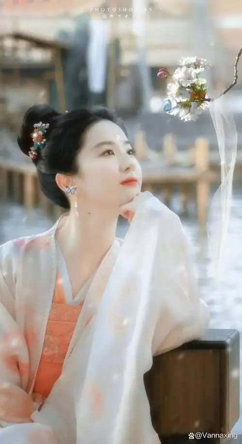 古装造型的刘亦菲