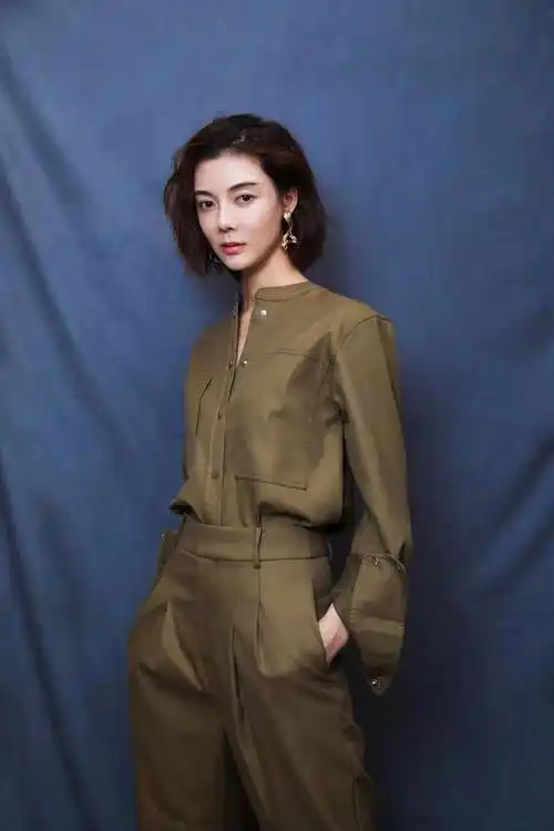 女神车晓成熟美写真合集