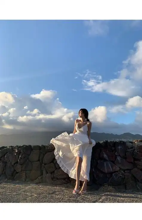 海边旅游怎么穿搭:海边旅游穿什么衣服拍照好看图片?