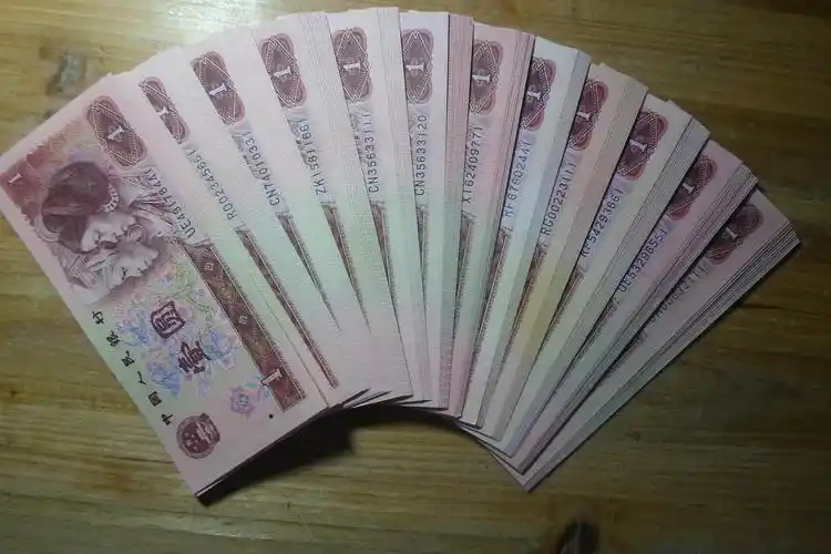 号如图,一起售12组*90元/=1080元,电联确认