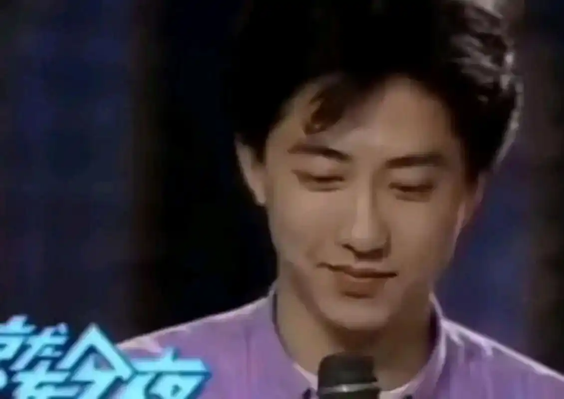 原来庾澄庆年轻时这么帅啊!据说还是一个贵公子呢!