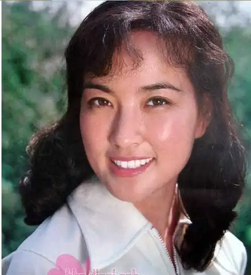 古风丽人#刘晓庆 年轻时候.