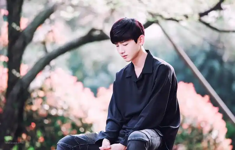 白敬亭 小白 太可爱了鸭 - 堆糖,美图壁纸兴趣社区