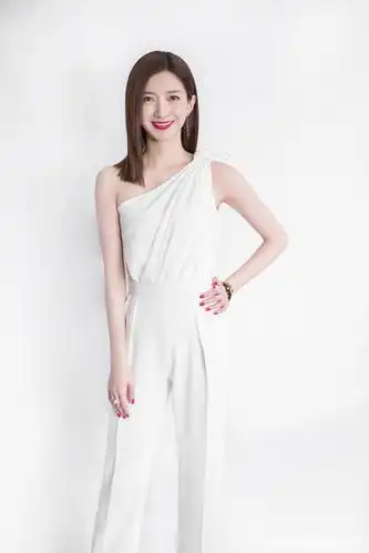 江疏影:颜值高,演技好,很有个性的美人