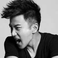 刘恺威头像 成熟帅气刘恺威头像图片_微信头像图片大全