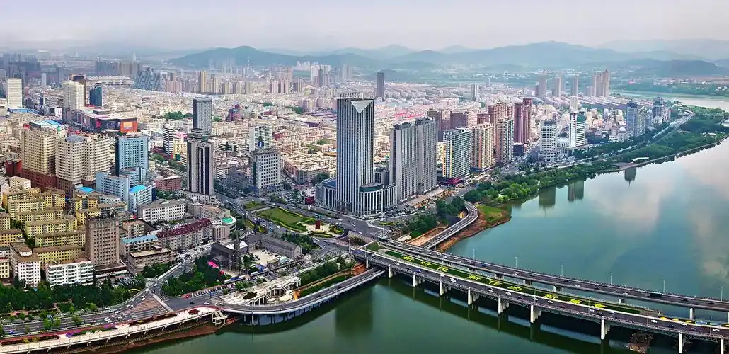 百年奋斗路·百城访初心 |​抗战精神闪耀北国江城(图/视频) | 平顶