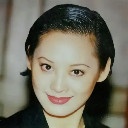 回顾宁静和姜文传绯闻25岁嫁给美国前夫50岁依旧我行我素