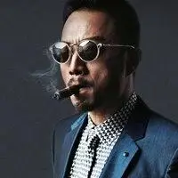 2020年微信头像男霸气【点击鼠标右键下载】