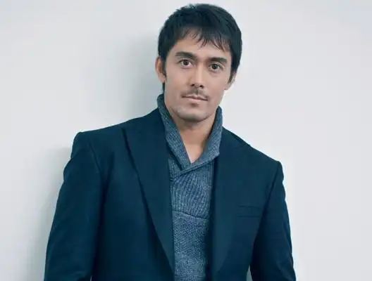 日本人气男演员阿部宽迎来53岁生日